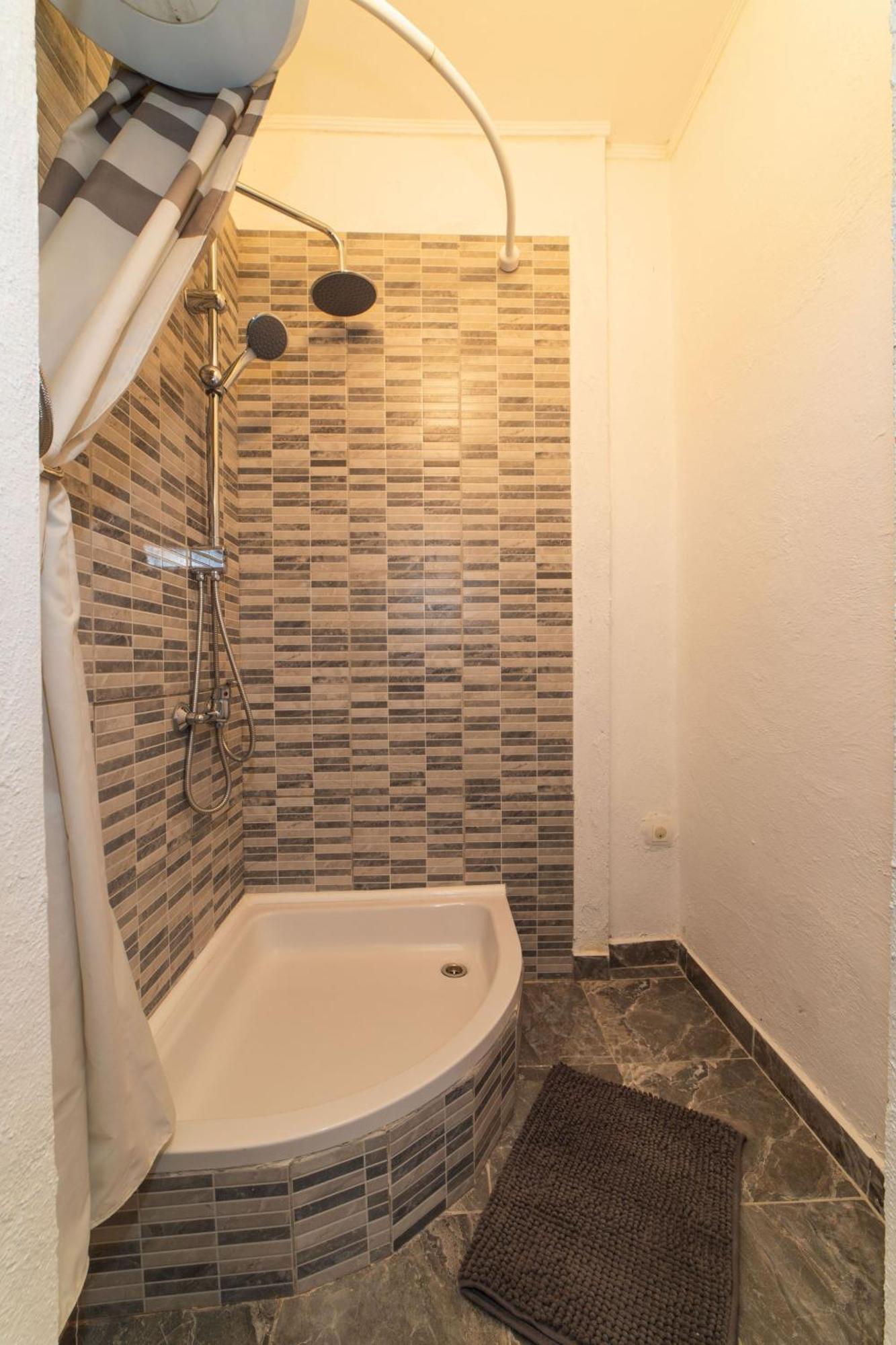 Apartment Livaja Kastel Novi Bilik gambar