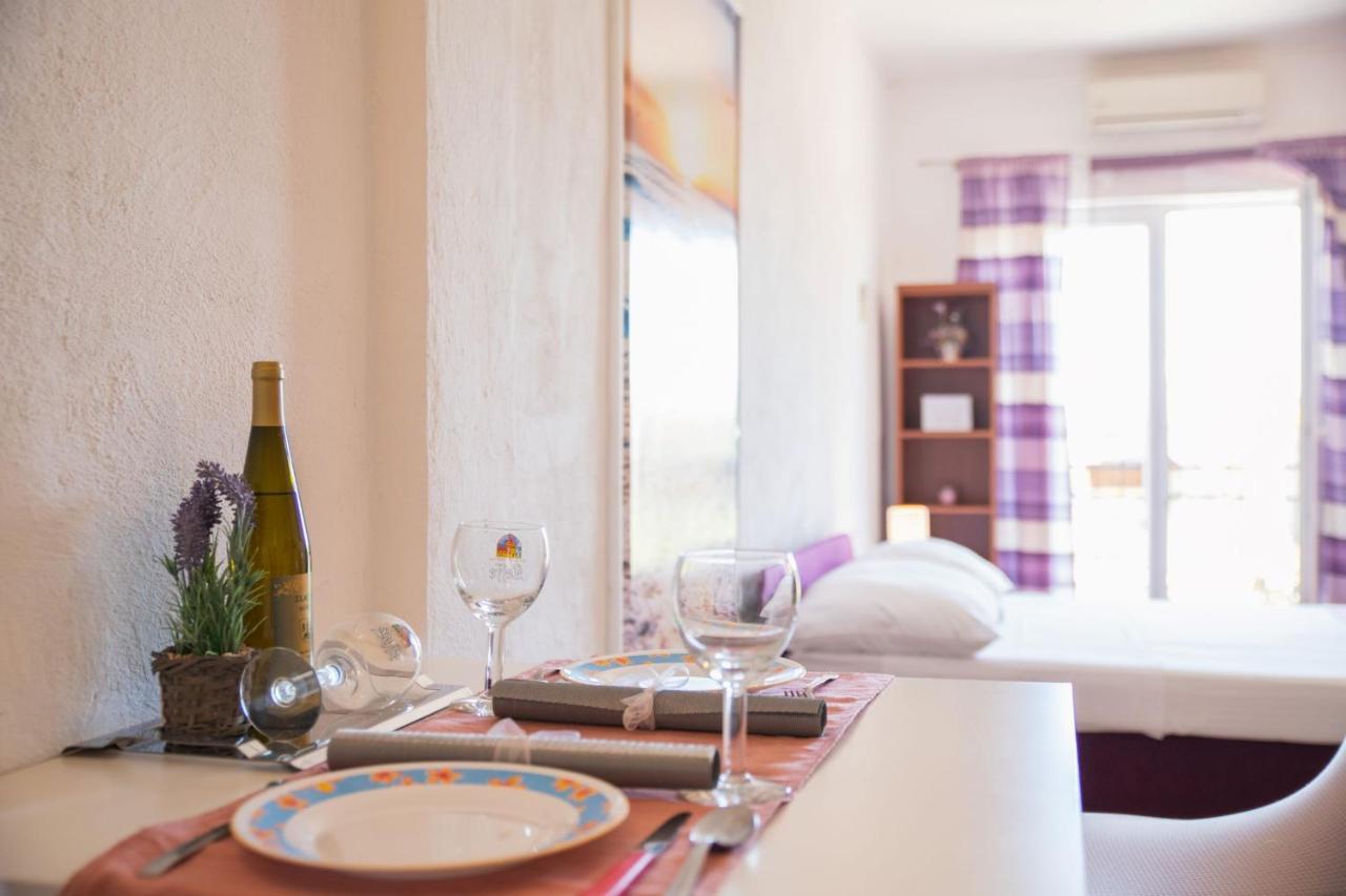 Apartment Livaja Kastel Novi Luaran gambar